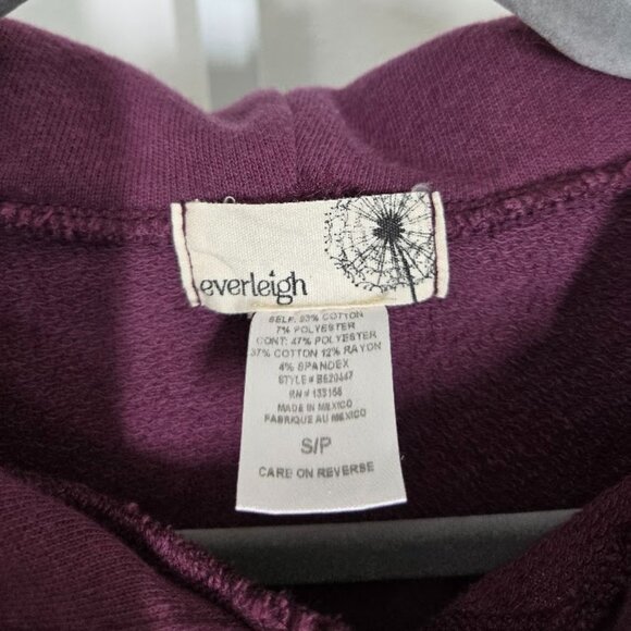 EVERLEIGH wine Distressed Hoodie Size S | Soft Ribbed Hem Pullover NWOT - Picture 9 of 9
